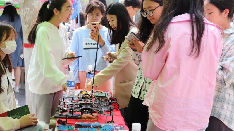 低代码平台定制开发：企业数字化转型的新引擎